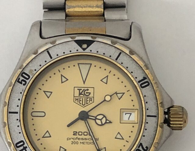 TAG HEUER タグホイヤー 974.013 2000シリーズ クォーツをお買取り😊✨