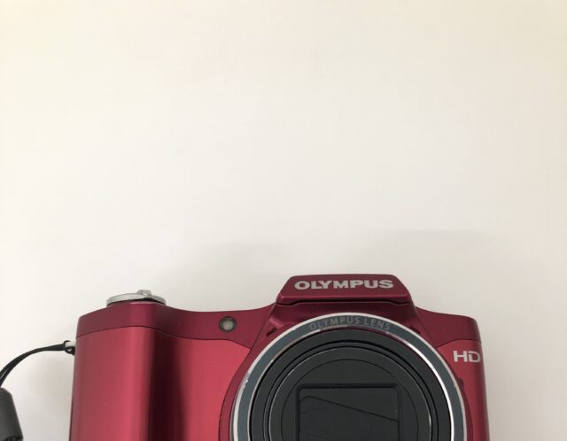 オリンパス SZ-11 20×WIDE コンパクトデジタルカメラをお買取り📷✨