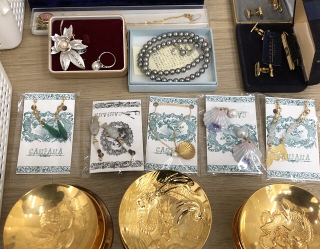 メッキアクセサリーもお買取りしてます(^^)/