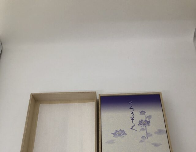 日本香堂　銘香芝山　お線香　絵ろうそくセットをお買取りしました😌！