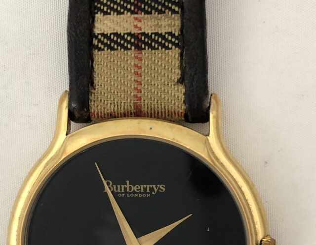 BURBERRYS　バーバリーズ　LONDON　ロンドン　　ノバチェック　腕時計をお買取りしました(*´ω｀)